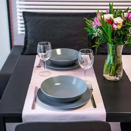 شقة Sunny With Cute Dragon In The Center+parking